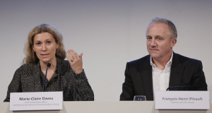 François-Henri Pinault et Marie-Claire Daveu en conférence de presse en 2015